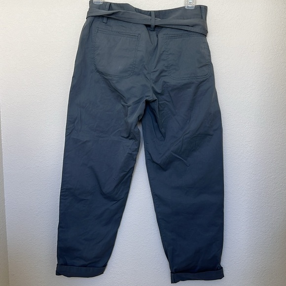 Theory capris. Size 4 NEW! - Picture 4 of 4